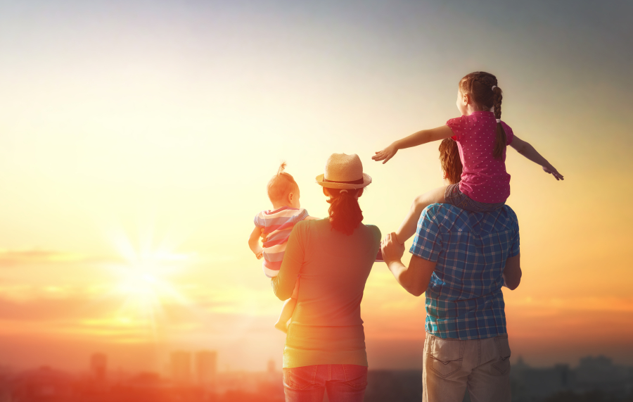 famille en vacance à sainte-marie-la-mer